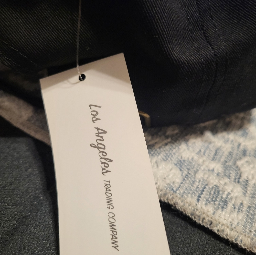 I Speak Fluent Italian - Gucci Prada Fendi Versace black ball cap - Picture 5 of 6